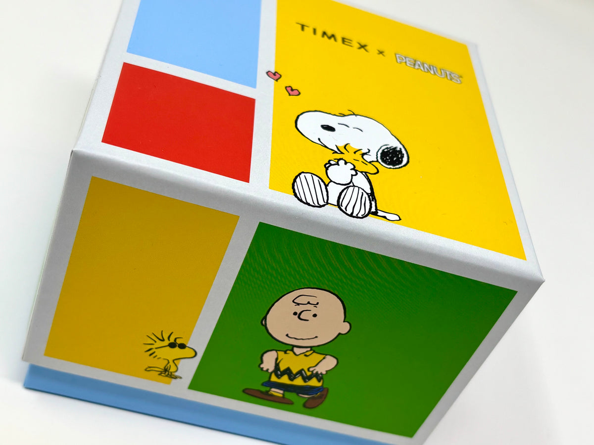 Timex x Peanuts Camper Ski