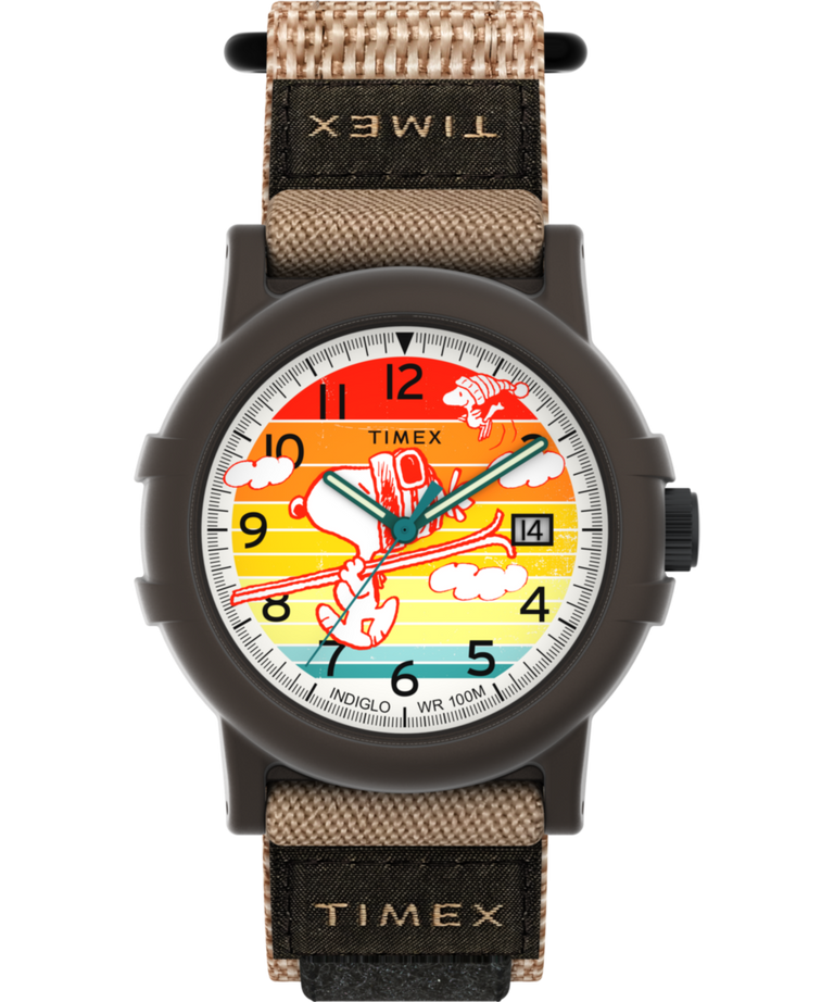 Timex x Peanuts Camper Ski
